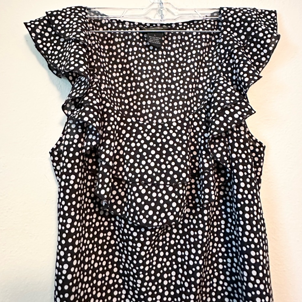 Spense Polka Dot Ruffled Top Size Large - Picture 2 of 8